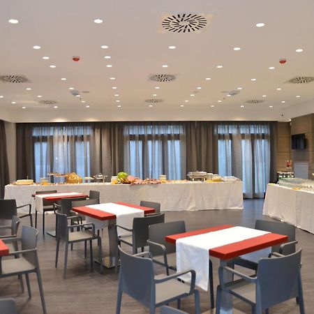 Hotel Forum Baranzate Εξωτερικό φωτογραφία