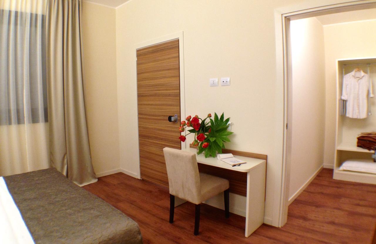 Hotel Forum Baranzate Εξωτερικό φωτογραφία